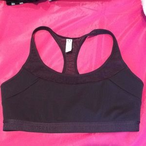 UNDER ARMOUR sport bra